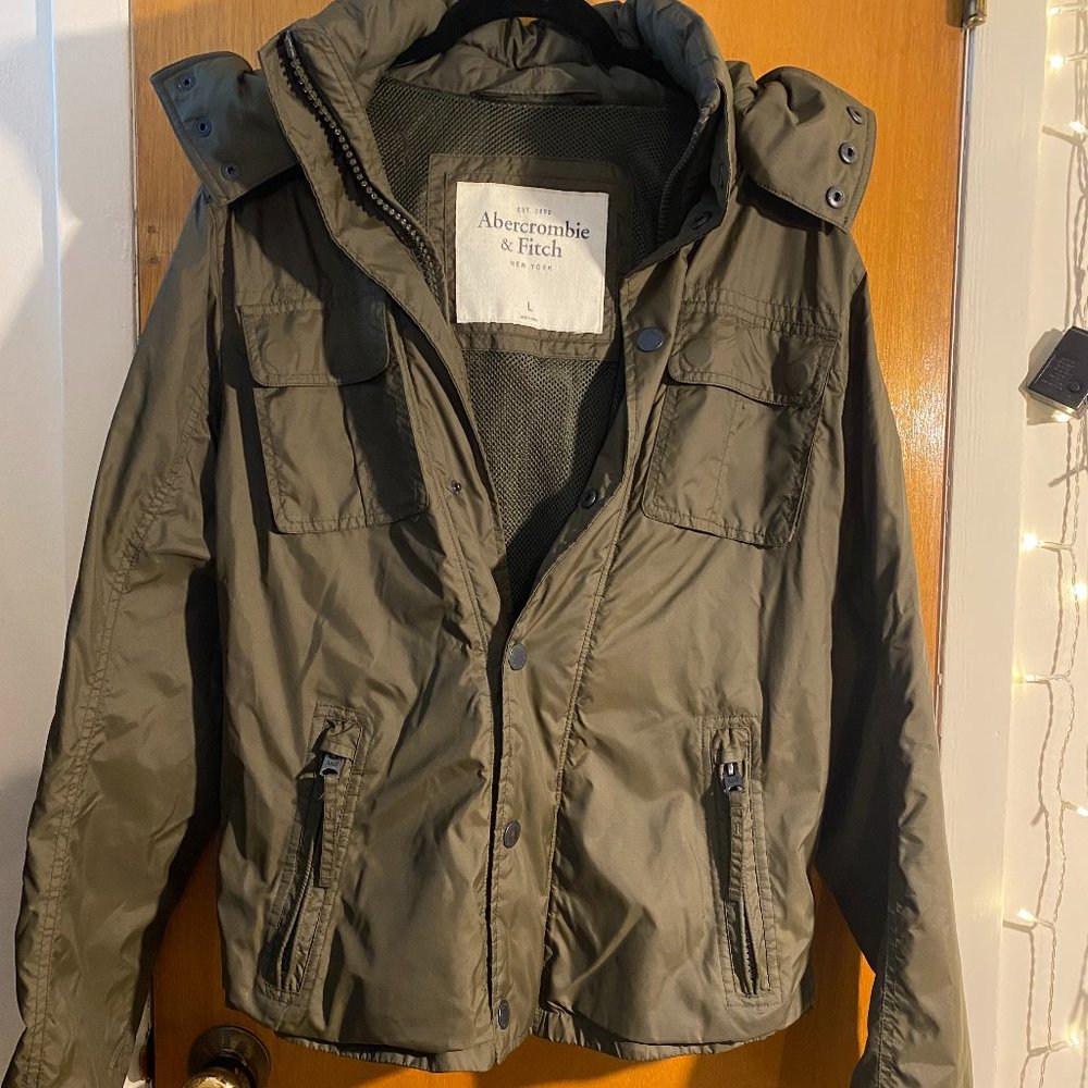 abercrombie & fitch windbreaker olive green L